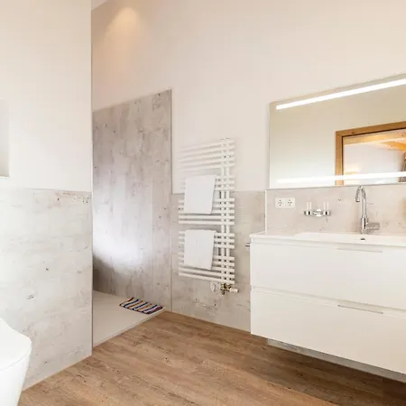 Auhof Гостевой дом