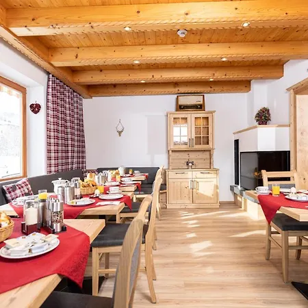 Auhof بيت ضيافة Going am Wilden Kaiser