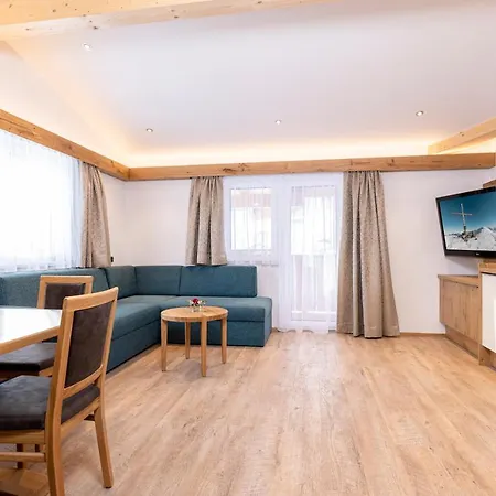 Πανσιόν Auhof 4*